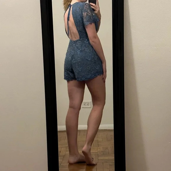 ASTR Blue Lace Romper - Picture 5 of 8